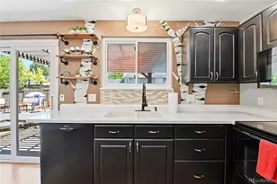 17855 E Kansas Pl, Aurora, CO 80017 - Photo 12