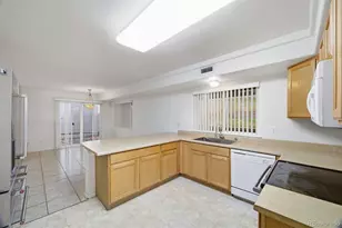21136 E 40th Pl, Denver, CO 80249 - Photo 4