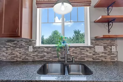 82 S Newbern Way, Aurora, CO 80018 - Photo 28