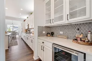 8477 Arapahoe Peak St, Littleton, CO 80125 - Photo 4