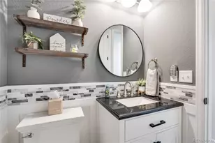 8477 Arapahoe Peak St, Littleton, CO 80125 - Photo 12