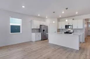 1392 Sunrise Hl Dr, Berthoud, CO 80513 - Photo 2