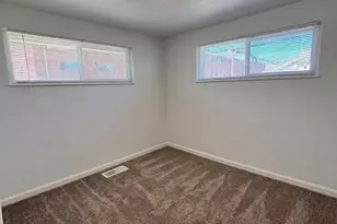 1181 Akron, Aurora, CO 80010 - Photo 8