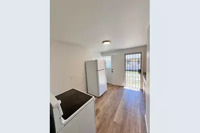 1181 Akron #A, Aurora, CO 80010 - Photo 4