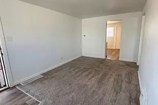 1181 Akron, Aurora, CO 80010 - Photo 2