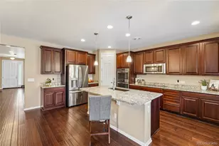 25147 E Ellsworth Pl, Aurora, CO 80018 - Photo 4
