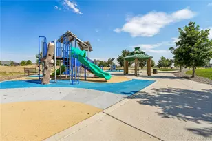 25147 E Ellsworth Pl, Aurora, CO 80018 - Photo 48