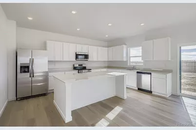 4252 Lucas Drive, Johnstown, CO 80534 - Photo 4