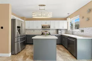 4844 Apollo Bay Dr, Highlands Ranch, CO 80130 - Photo 2