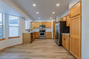 2241 S Walden St, Aurora, CO 80013 - Photo 22