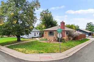 2395 Pontiac St, Denver, CO 80207 - Photo 20
