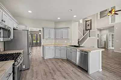6019 S Ukraine Circle, Aurora, CO 80015 - Photo 12