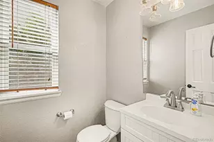 6019 S Ukraine Cir, Aurora, CO 80015 - Photo 14