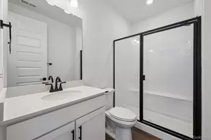 5781 S De Gaulle Ct Pl, Aurora, CO 80016 - Photo 6