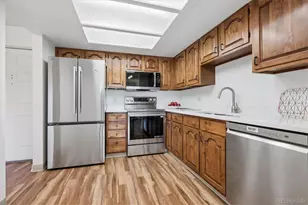 13991 E Marina Dr, Aurora, CO 80014 - Photo 4