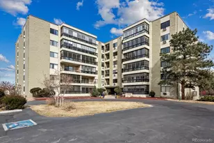 13991 E Marina Dr, Aurora, CO 80014 - Photo 18