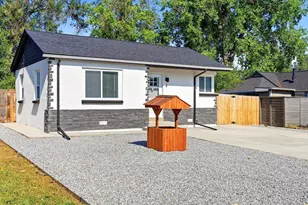 5 Stuart St, Denver, CO 80219 - Photo 2