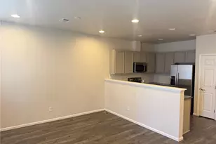 6506 N Biscay St, Denver, CO 80249 - Photo 8