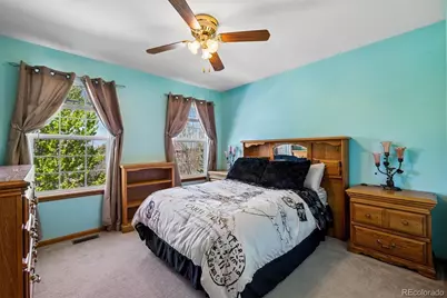 17032 E Aberdeen Drive, Aurora, CO 80016 - Photo 20