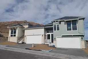 1928 Grayside Cir, Castle Rock, CO 80109 - Photo 1