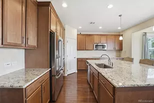25561 E 5th Pl, Aurora, CO 80018 - Photo 12