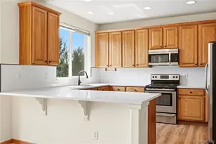 10089 Astorbrook Ln, Highlands Ranch, CO 80126 - Photo 8