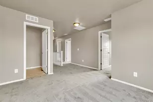 22426 E Layton Cir, Aurora, CO 80015 - Photo 16