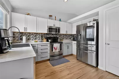 19986 E Villanova Place, Aurora, CO 80013 - Photo 8