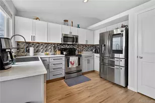19986 E Villanova Pl, Aurora, CO 80013 - Photo 8