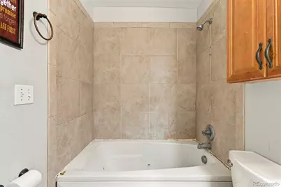 11959 E 7th Avenue, Aurora, CO 80010 - Photo 20