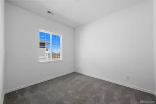 3807 Emerald Shore Cir, Loveland, CO 80538 - Photo 6