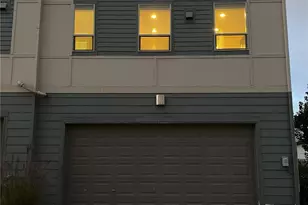 9062 E 50th Dr, Denver, CO 80238 - Photo 2