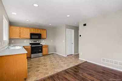 8150 S Mobile Way, Englewood, CO 80112 - Photo 8