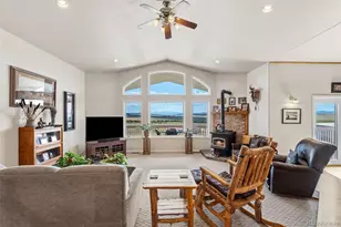 10547 Gillian Ave, Franktown, CO 80116 - Photo 6