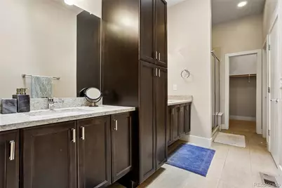 5548 Valentia Court, Denver, CO 80238 - Photo 16