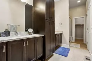 5548 Valentia Ct, Denver, CO 80238 - Photo 16