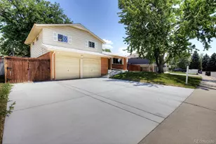 3032 S Saulsbury St, Denver, CO 80227 - Photo 2