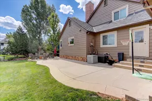 7 Desert Willow Ln, Littleton, CO 80127 - Photo 40