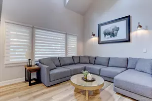 7 Desert Willow Ln, Littleton, CO 80127 - Photo 16