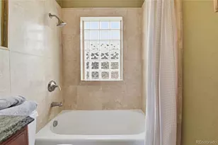 662 S Washington Street S, Denver, CO 80209 - Photo 22