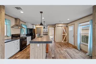 1095 Western Drive, Colorado Springs, CO 80915 - Photo 12