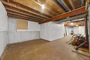 484 N Jamestown Way, Aurora, CO 80018 - Photo 42