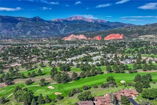 3120 Camels Ridge Ln, Colorado Springs, CO 80904 - Photo 2