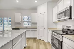 244 Kobe Ln, Johnstown, CO 80534 - Photo 6