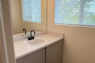19625 E Montview Dr, Aurora, CO 80011 - Photo 14