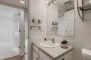 3323 S Monaco St, Denver, CO 80222 - Photo 22