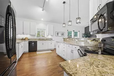 331 S Poplar Street, Denver, CO 80224 - Photo 10