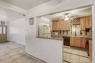 771 Troy Street, Aurora, CO 80011 - Photo 6