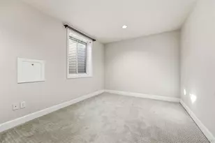 944 Ivanhoe St, Denver, CO 80220 - Photo 32