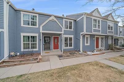 2262 S Jasper Way #B, Aurora, CO 80013 - Photo 1